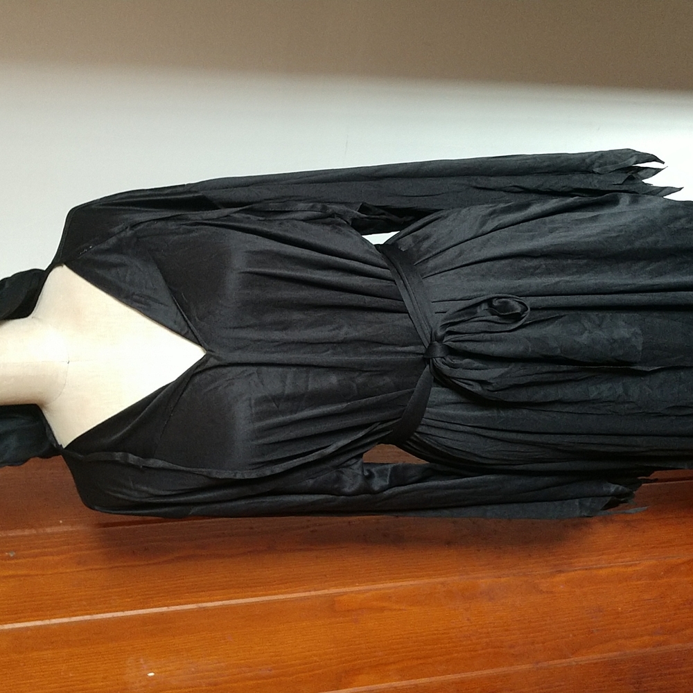 #5 17thCentury Witch or Salem Maiden Headed 2 the Stake Costume